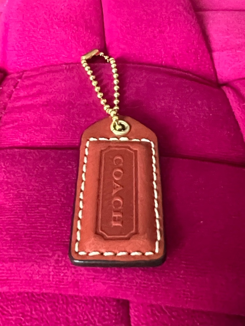 Coach Hang Tag - Picture 2 of 6